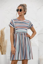 Load image into Gallery viewer, striped-print paneled crew-neck dress