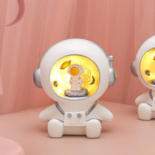 Load image into Gallery viewer, Cartoon astronaut  nightlight resin ornaments creative gift piggy bank decoration for children&#39;s birthday
