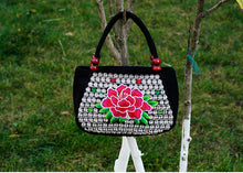 Load image into Gallery viewer, Ethnic Women&#39;s Bag Embroidered Hand-held Canvas Bag Shopping Hand-held Coin Purse Mini Bag.