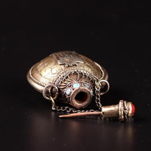 Hand-made Tibetan retro folk style Gagawu box small pot necklace pendant for men and women