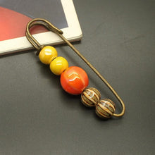 Load image into Gallery viewer, Retro Nepal Brooch Accessories Small Artifact.