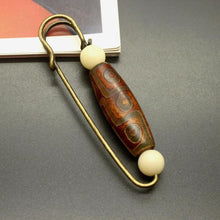 Load image into Gallery viewer, Retro Nepal Brooch Accessories Small Artifact.